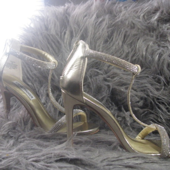 Steve Madden Faylinn Heel - Picture 5 of 8